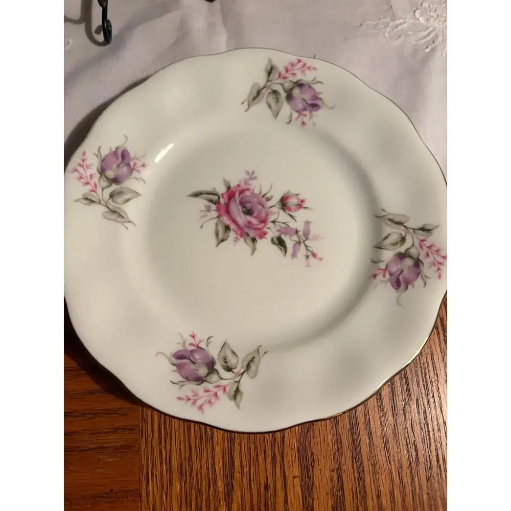 Vintage Karolina Poland Floral‎ Plate 7 inches